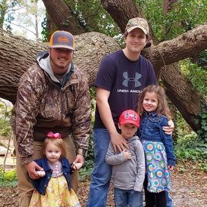 Meet your Posher, Alicia